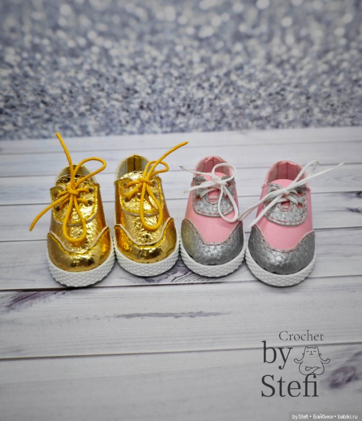 Новые кроссовки для Paola Reina