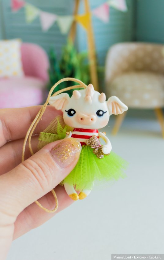 Дракошка елочная игрушка Мари (фото 6)