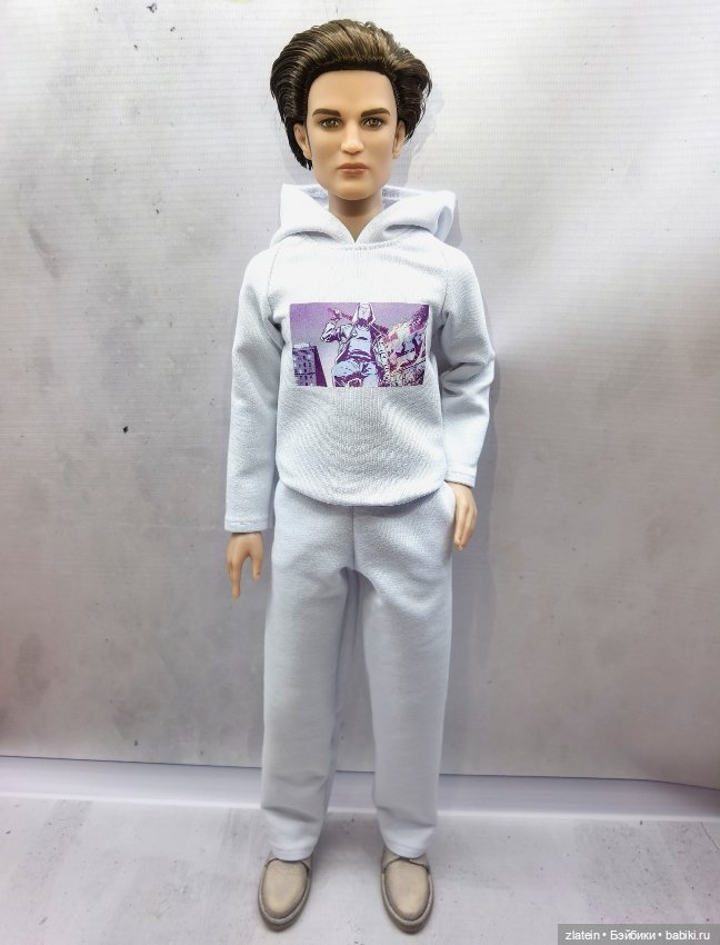 Спортивный костюм для Эдварда (фото 2)