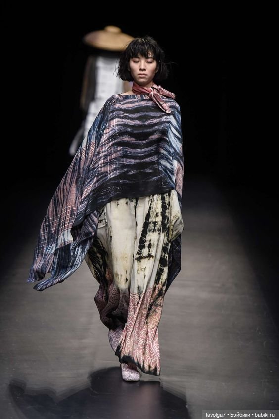 "Этот чёрный" и "Этот чёрный"