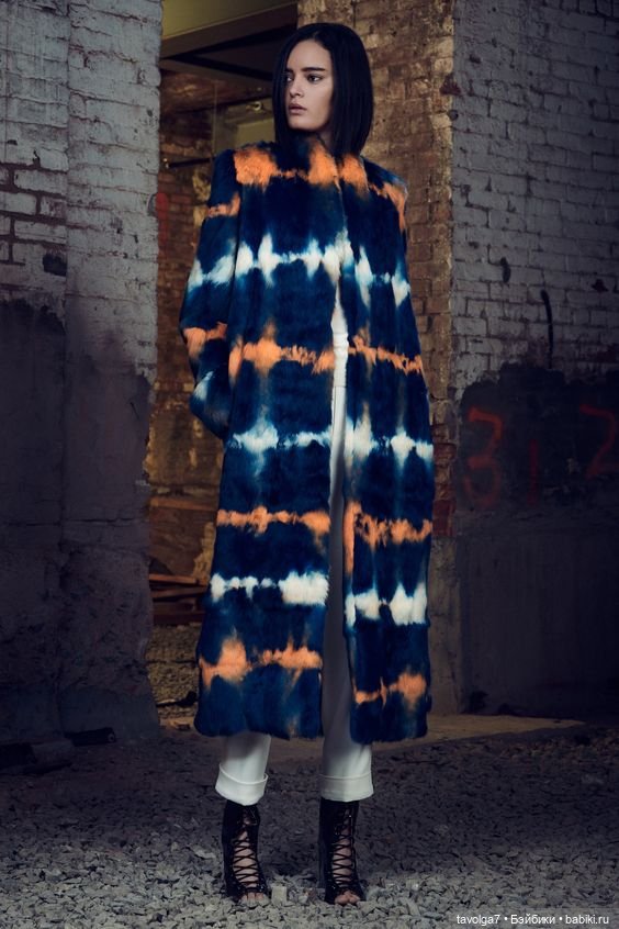 "Этот чёрный" и "Этот чёрный"