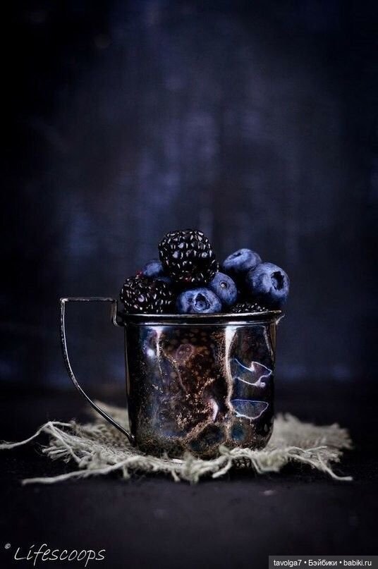 "Этот чёрный" и "Этот чёрный"