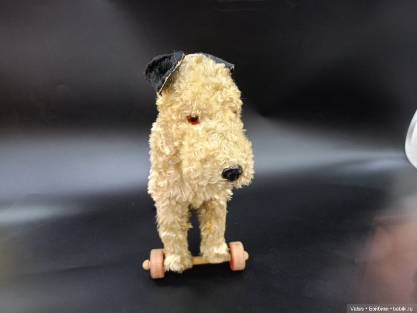 Собака на колёсиках, ГДР — Игрушки СССР и советского детства: резиновые (фото 4)