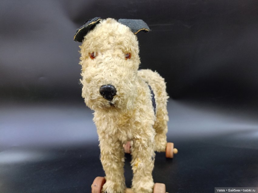 Собака на колёсиках, ГДР — Игрушки СССР и советского детства: резиновые