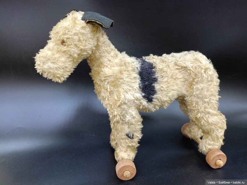 Собака на колёсиках, ГДР — Игрушки СССР и советского детства: резиновые