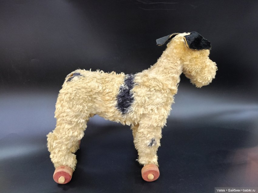 Собака на колёсиках, ГДР — Игрушки СССР и советского детства: резиновые (фото 2)