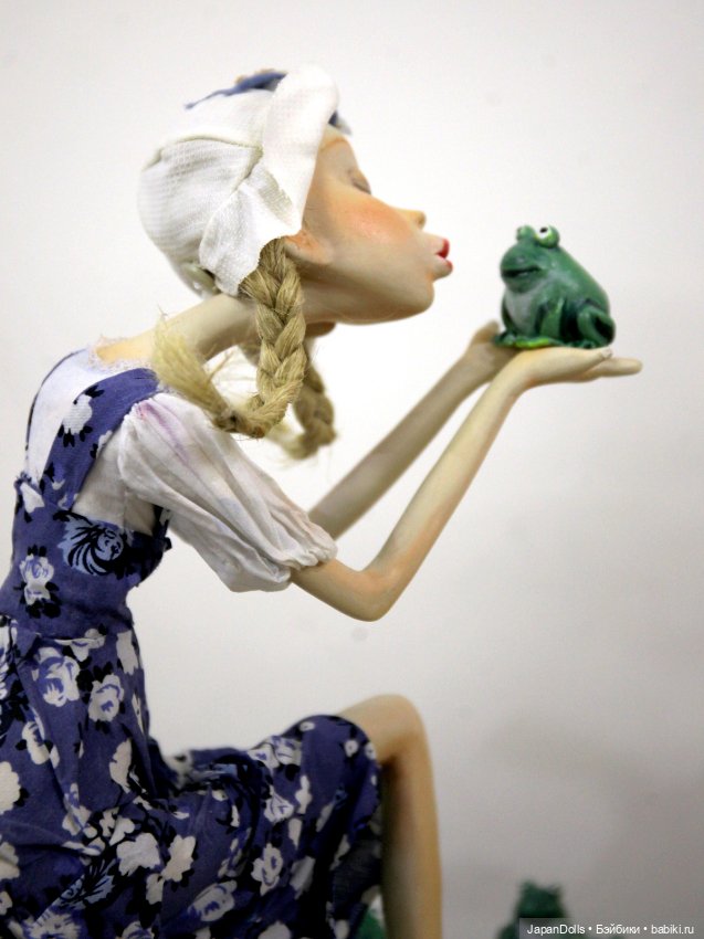 "Маруся в поисках принца" на выставке "Куклы с характером. Четвертая высота" (фото 7)