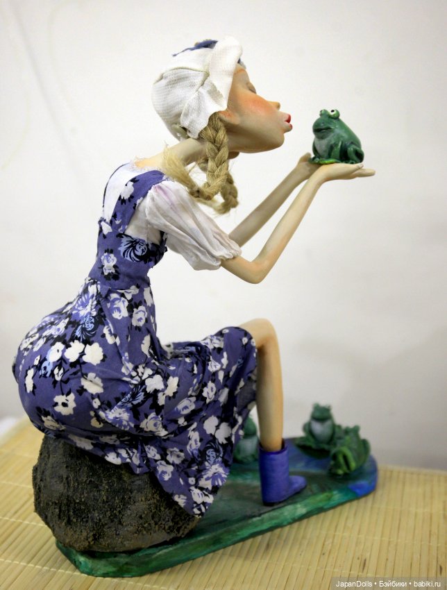 "Маруся в поисках принца" на выставке "Куклы с характером. Четвертая высота" (фото 9)