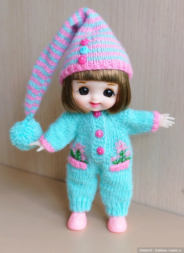 Новый вязаный костюмчик для бабольки Фаи (фото 4)