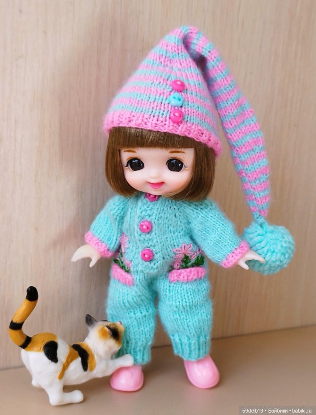 Новый вязаный костюмчик для бабольки Фаи (фото 9)