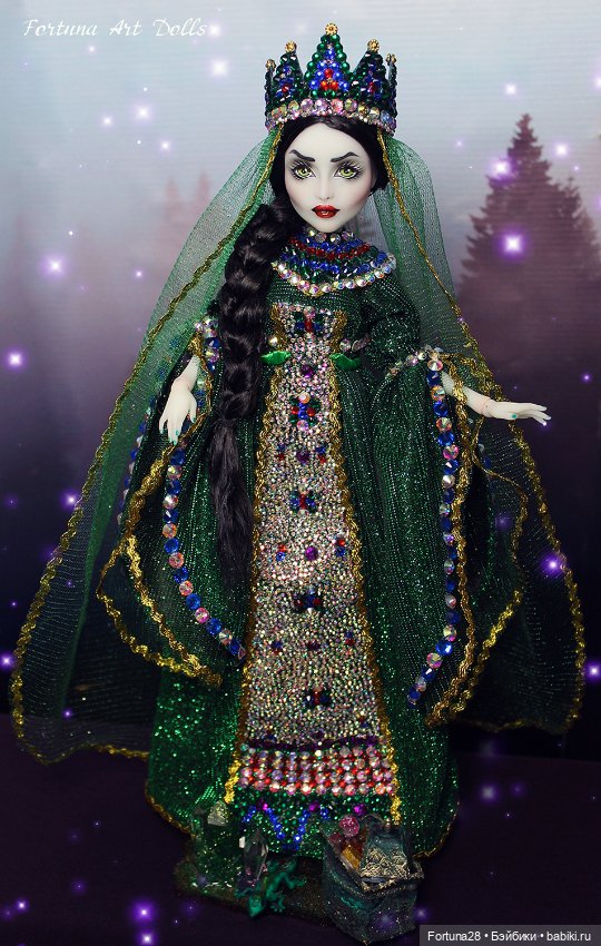 Хозяйка медной горы - моя авторская кукла (фото 2)