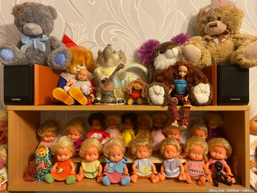 Мои малыши — Коллекции игровых кукол (Playline): фото полок (фото 2)