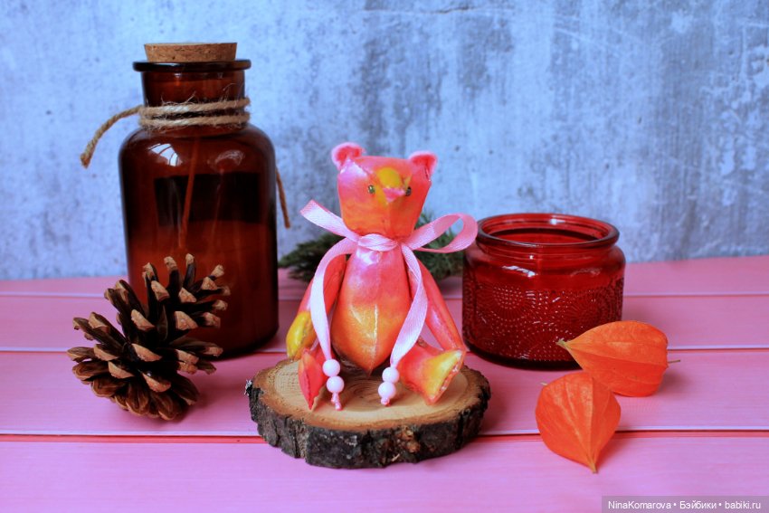 Мишка Тедди из ПВХ-пленки