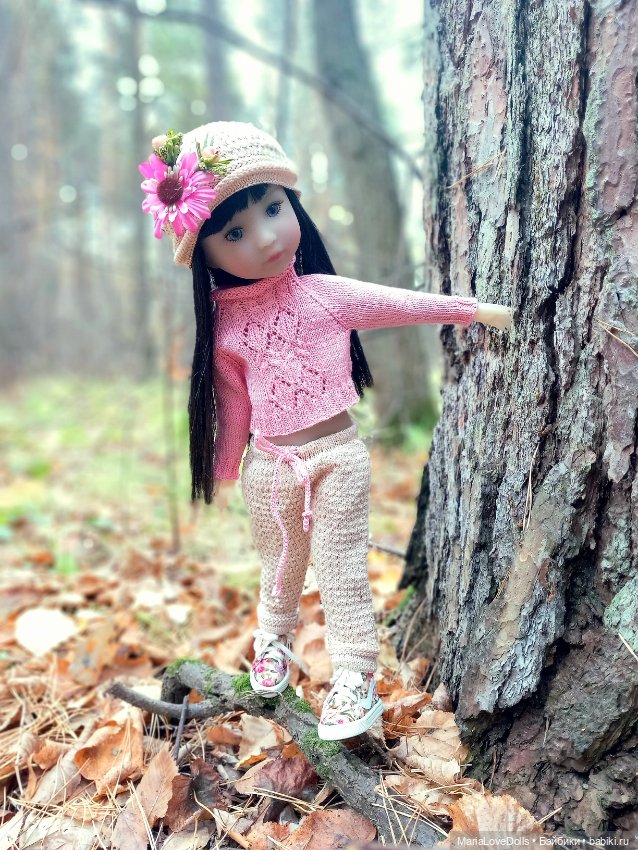 На ковре осенних листьев — Куклы Ruby Red (Руби Ред) Fashion Friends: Siblies