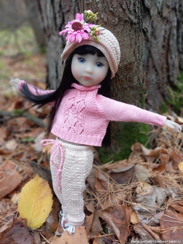 На ковре осенних листьев — Куклы Ruby Red (Руби Ред) Fashion Friends: Siblies