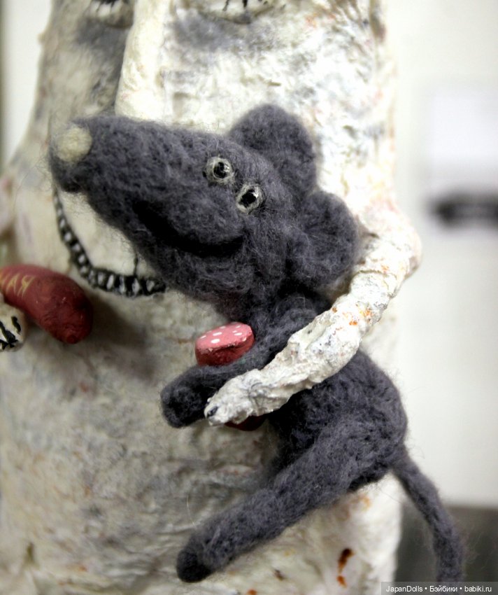 "Друг познается в еде" на выставке "Куклы с характером. Четвертая высота" (фото 2)