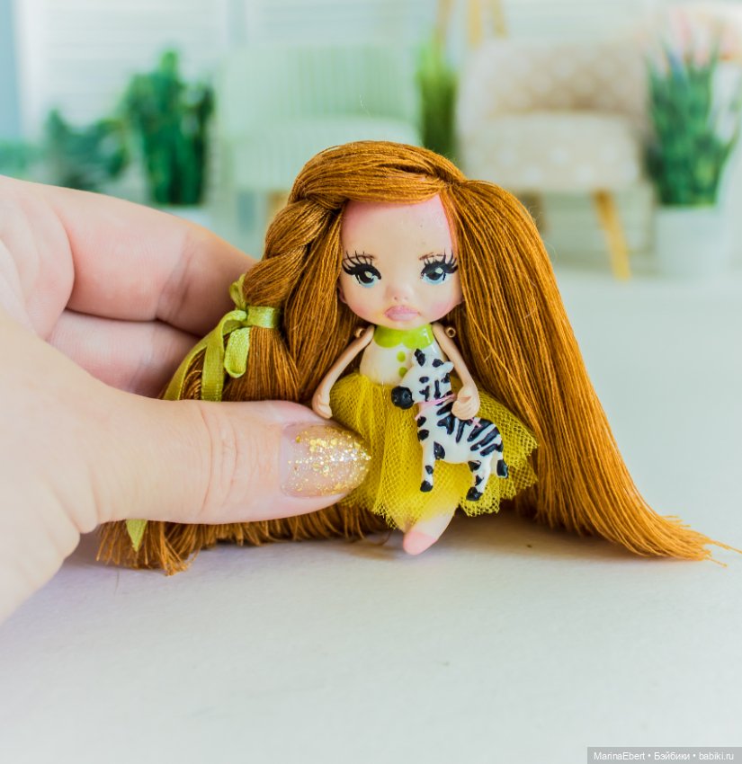Элизабет и зебрик — Авторские миниатюрные куклы: лепка (фото 2)