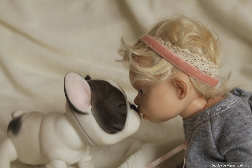 С сегодняшнего дня начался предзаказ на моего шарнирного щенка фрацузского бульдога