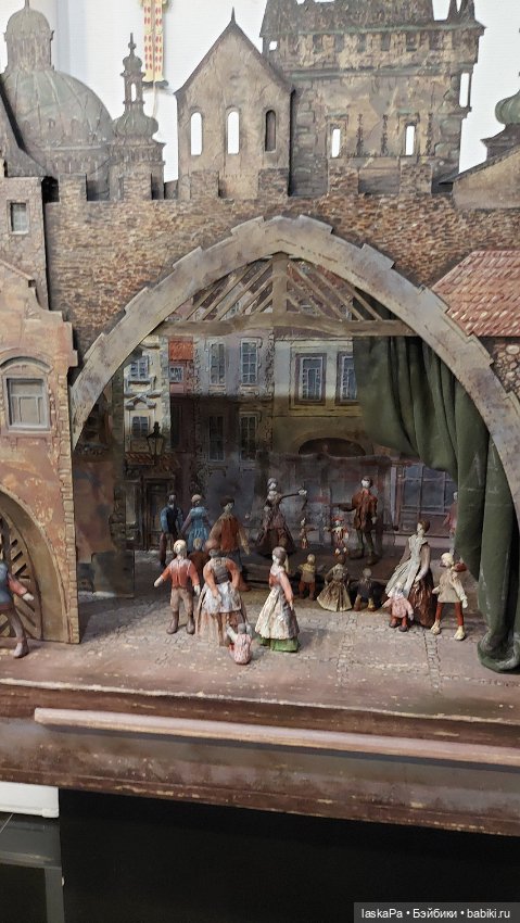 Путешествие с куклой в поисках счастья - Галерея Давыдково. Часть 2