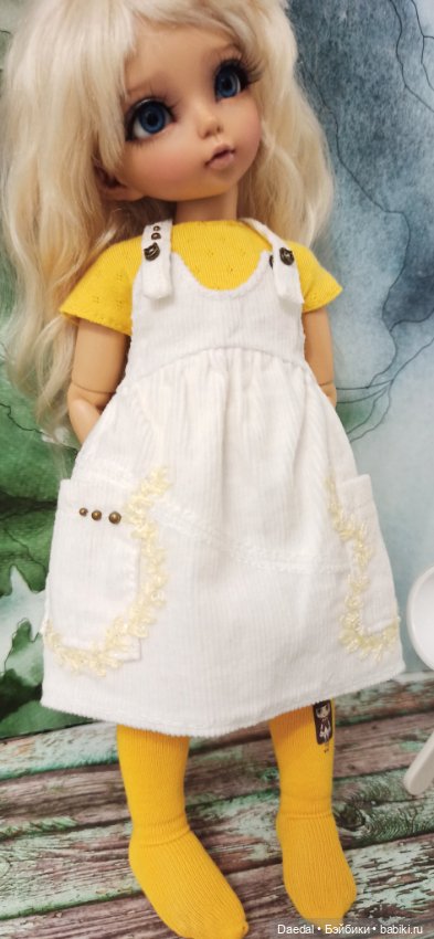 А вы часто переодеваете своих красоток (фото 7)