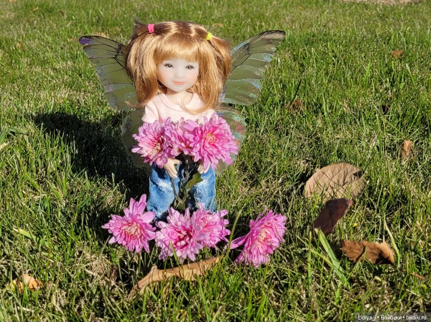 Мини Сара Руби Ред - ну куда без неё