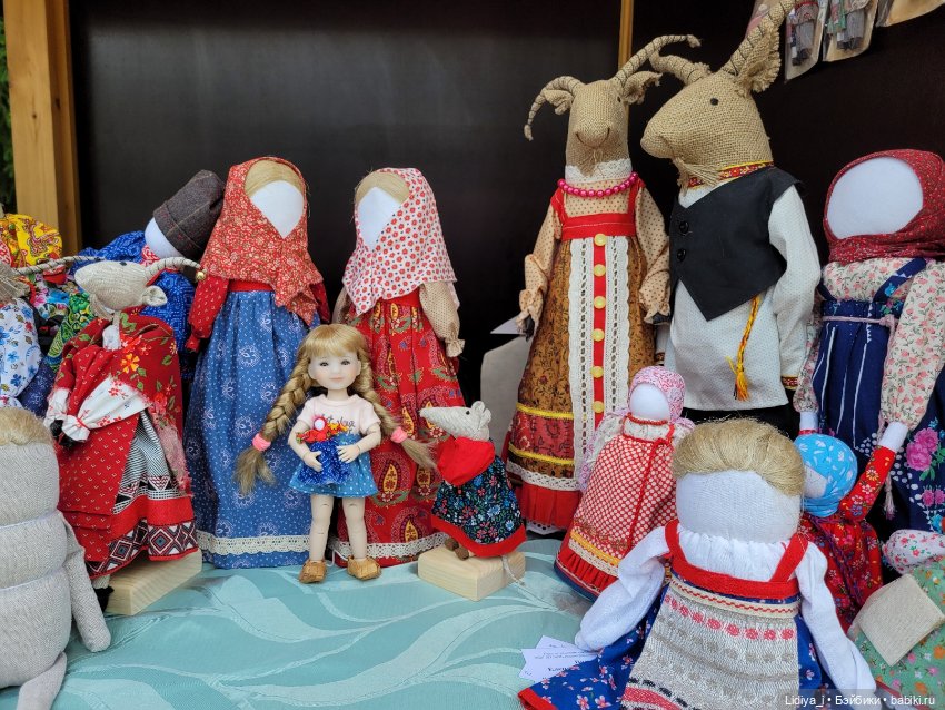 Мини Сара Руби Ред - ну куда без неё (фото 5)