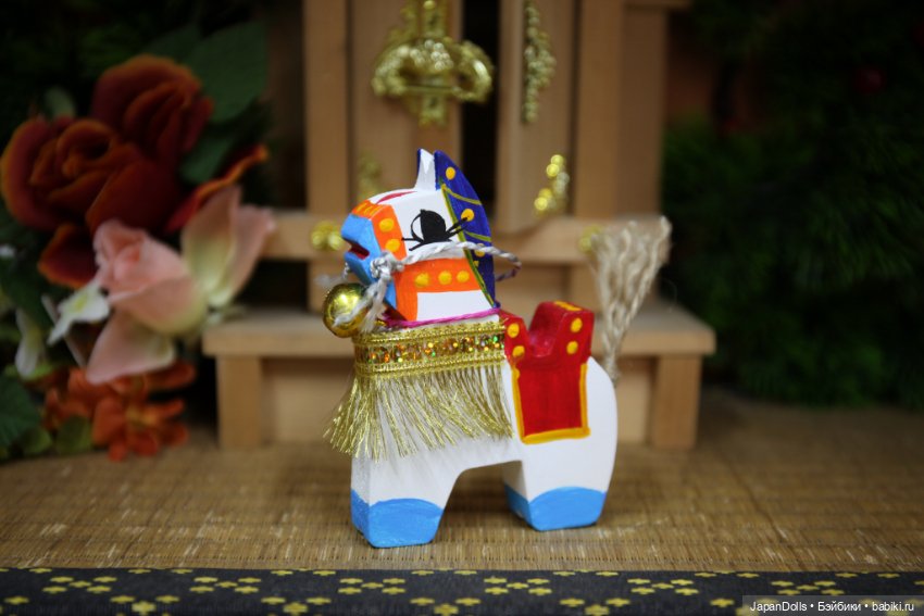 «Чагу Чагу Умако» с бахромой на мастер-классе в музее "Япония. Куклы, сказки и легенды"