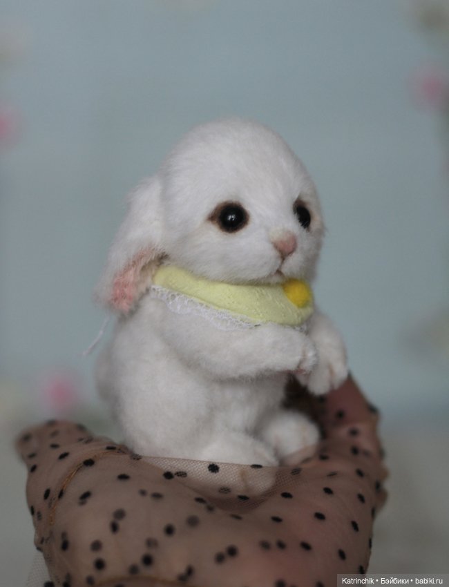 Малышка-зайка, 10 см — Авторские мишки Тедди и друзья: фото (фото 4)