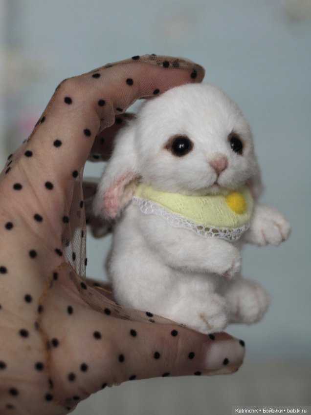 Малышка-зайка, 10 см — Авторские мишки Тедди и друзья: фото (фото 2)