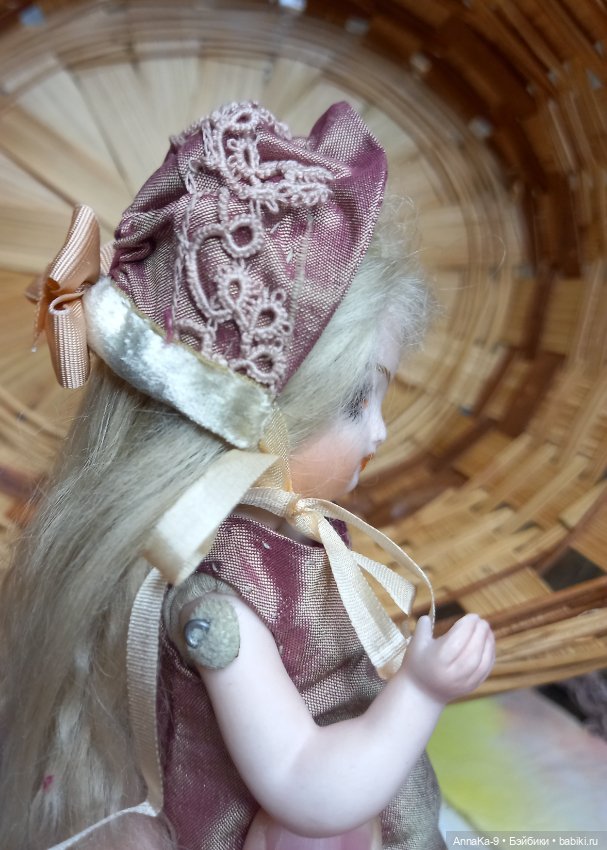 Шляпки и боннеты — Антикварные куклы Mignonette (Миньонетта): карманные