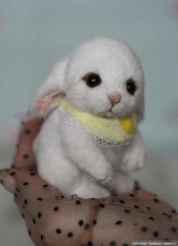 Малышка-зайка, 10 см — Авторские мишки Тедди и друзья: фото (фото 3)