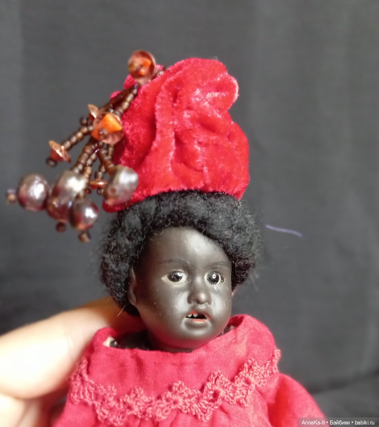 Шляпки и боннеты — Антикварные куклы Mignonette (Миньонетта): карманные (фото 4)