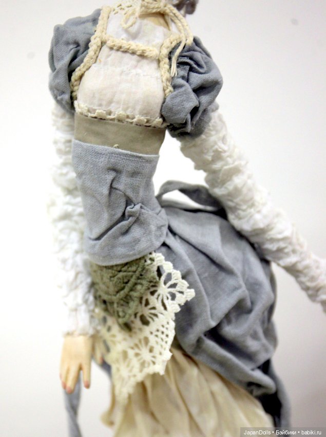 "Веселая ткачиха" на выставке "Куклы с характером. Четвертая высота" (фото 4)