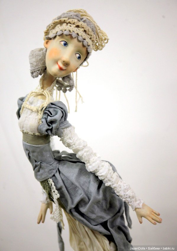 "Веселая ткачиха" на выставке "Куклы с характером. Четвертая высота"