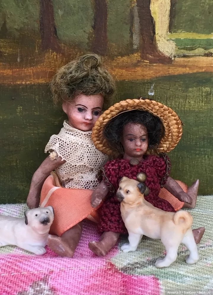 Антикварные кукольные собачки