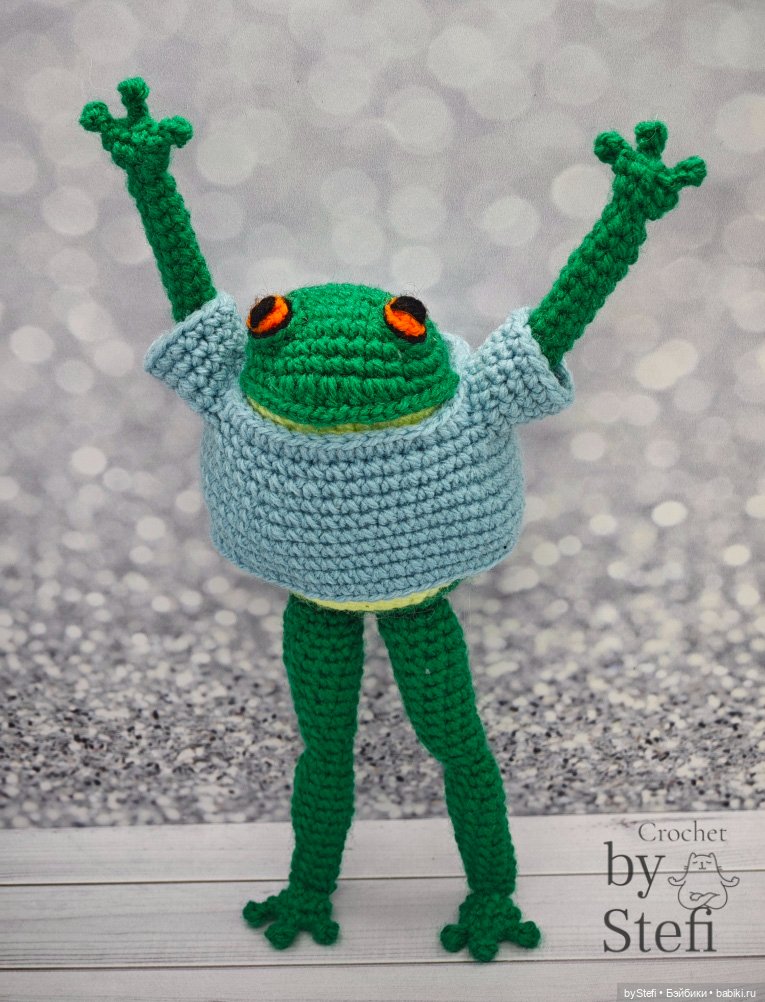 Модный лягух — Вязаные игрушки и амигуруми: крючком