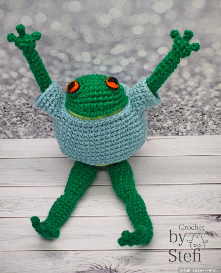 Модный лягух — Вязаные игрушки и амигуруми: крючком