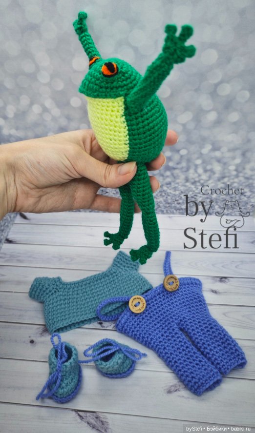 Модный лягух — Вязаные игрушки и амигуруми: крючком