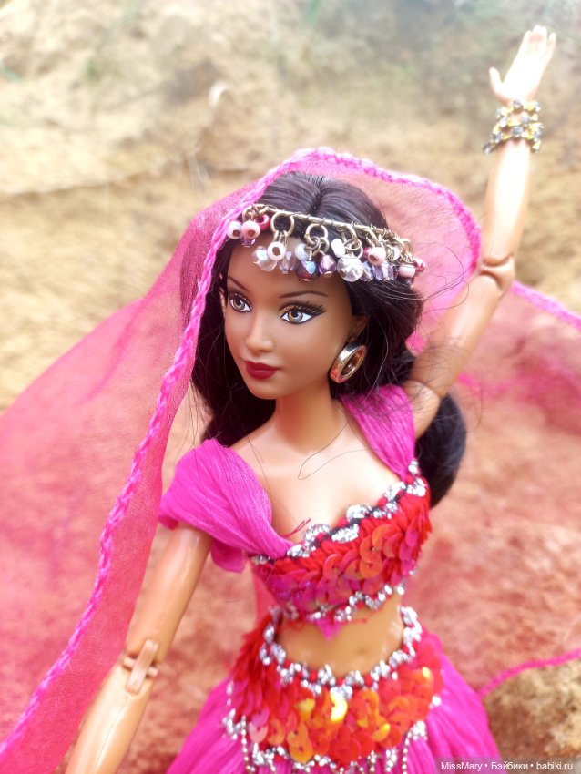 Рекха - Танец в пустыне — Куклы Barbie (Барби): Looks (фото 4)