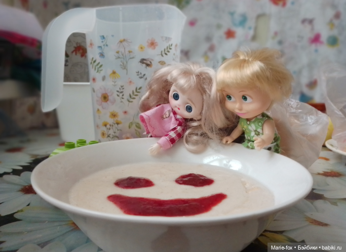 Малышня, или очередные фото из детсада имени Маруси