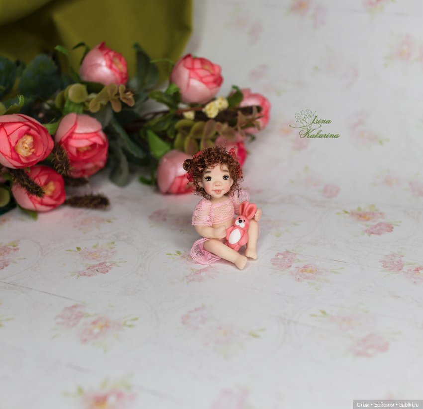 Вторая малышка Дюймовочка