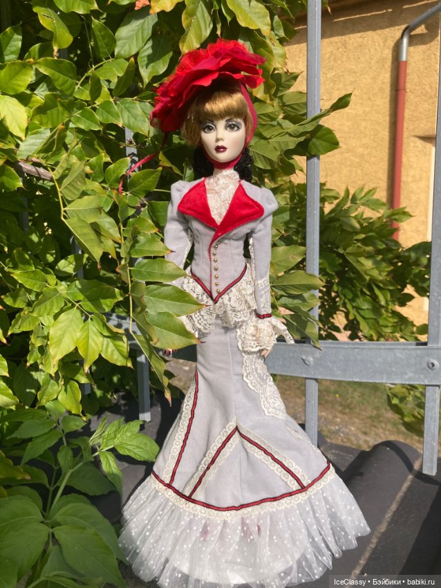 Такая разная Evangeline Ghastly - Stardust (фото 4)