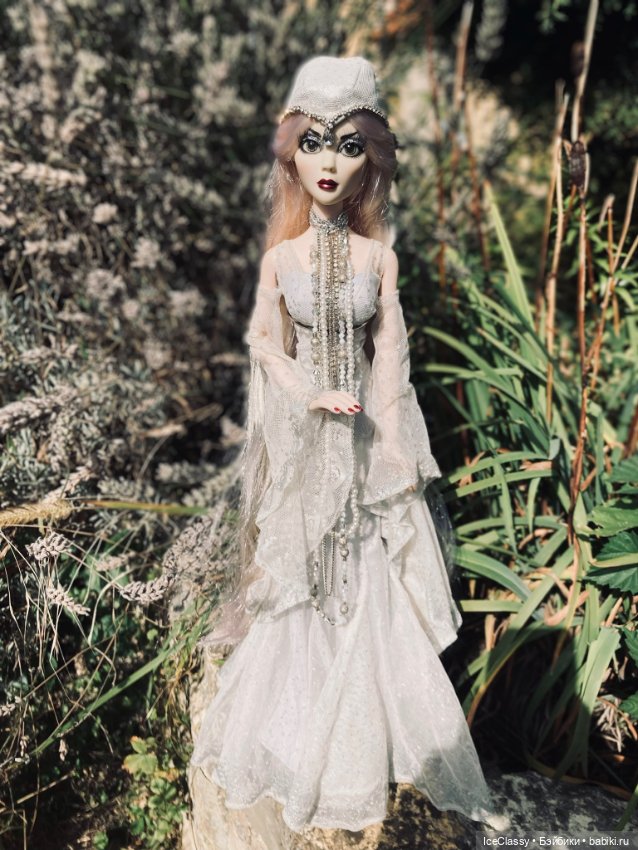 Такая разная Evangeline Ghastly - Stardust (фото 7)