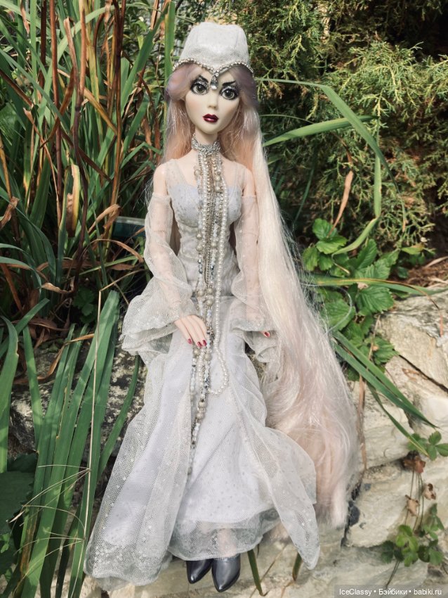 Такая разная Evangeline Ghastly - Stardust (фото 2)