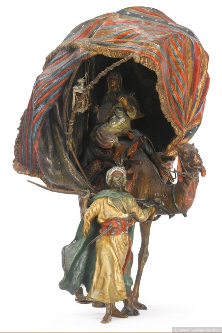 Антикварные кукольные звери