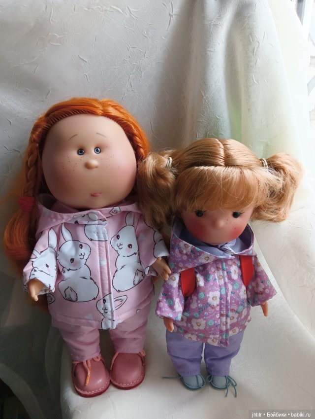 А Вы переодеваете своих кукол по сезонам (фото 8)