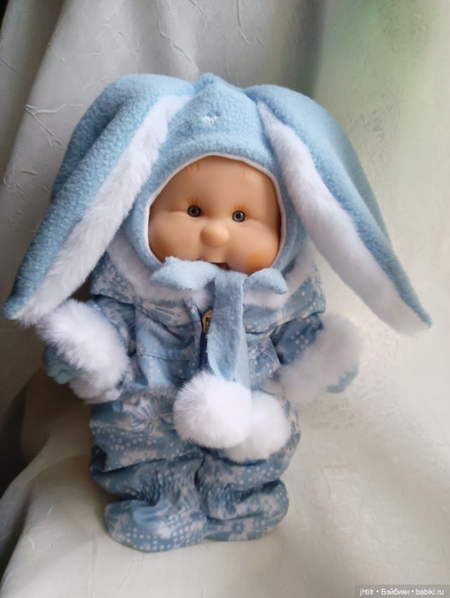 А Вы переодеваете своих кукол по сезонам (фото 2)
