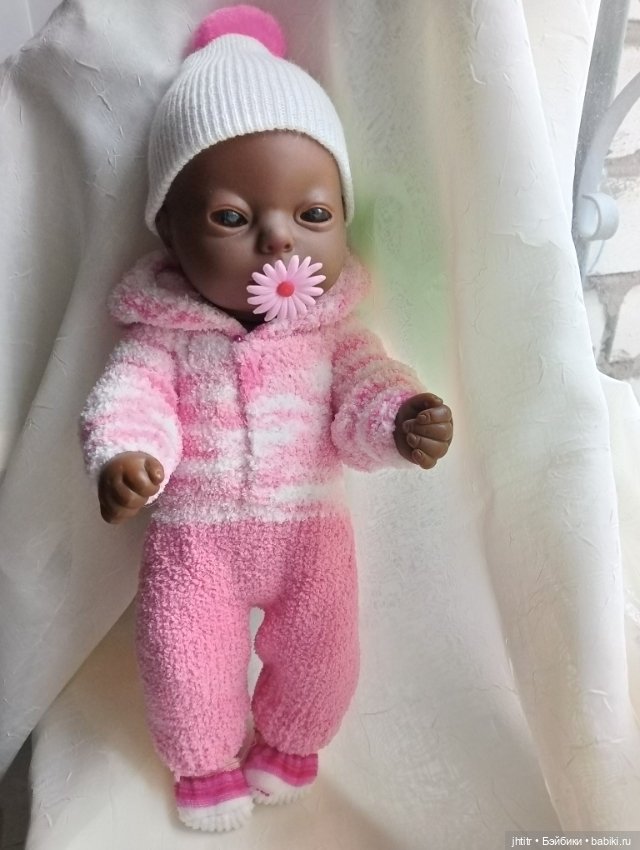 А Вы переодеваете своих кукол по сезонам (фото 7)