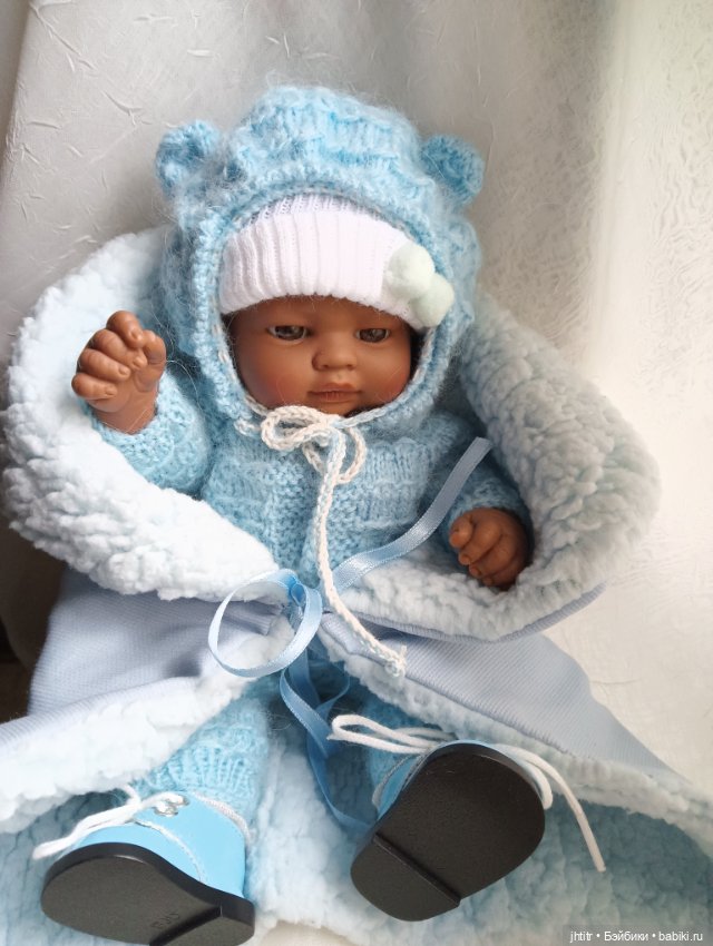 А Вы переодеваете своих кукол по сезонам (фото 3)