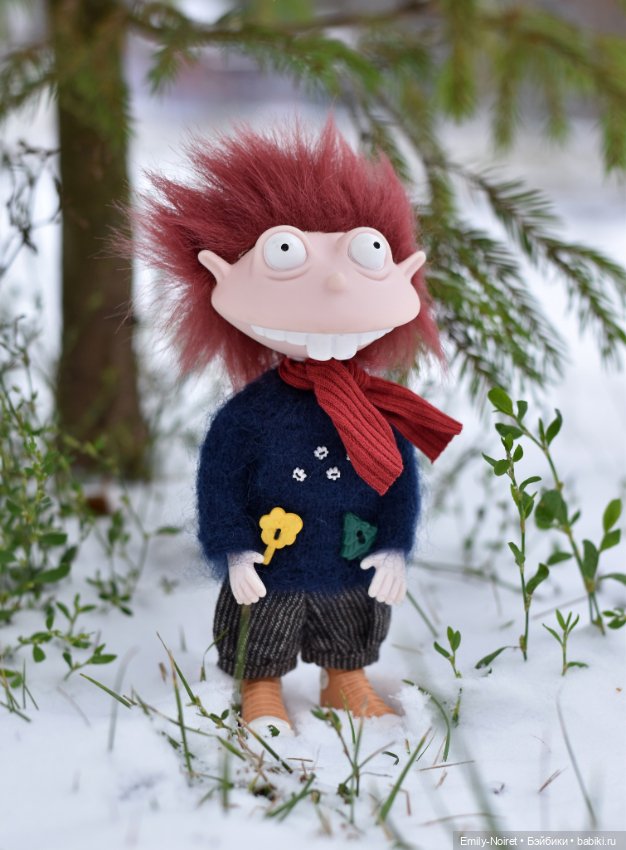 Первый снег — Коллекции игровых кукол (Playline): фото полок (фото 4)